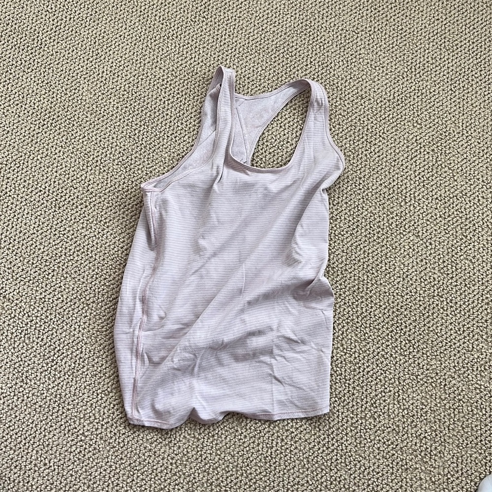 Lululemon Love Tank Top Pink (last weekend before donating to goodwill)